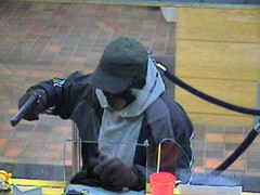 Vừa xảy ra vụ cướp ngân hàng táo tợn giữa Hà Nội