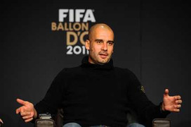 Phế ngôi Mourinho, Guardiola đoạt bóng vàng HLV 2011