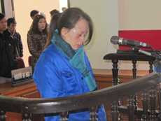 Cô giáo tiểu học lừa chiếm đoạt hàng chục tỷ đồng