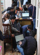 1001 tư thế tác nghiệp của PV trong phiên xử Luyện