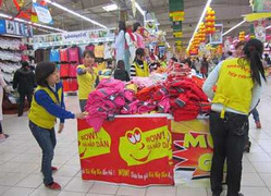 Sinh viên bị quỵt tiền làm thêm dịp cận Tết