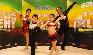 Got Talent: Đóng đinh 7 cm vào mũi, hát ngon lành