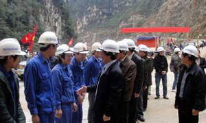 Nhà máy điện trên “cao nguyên đá” sắp hoạt động