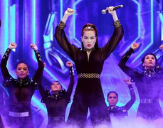 Hồ Ngọc Hà khoe vũ đạo nóng bỏng