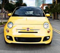 Sau quảng cáo rầm rộ, Fiat 500 lại