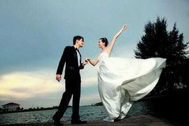 Nên hẹn hò bao lâu trước khi kết hôn?