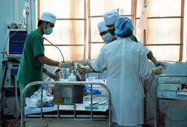 Uống nhầm dầu hỏa: Cháu trai 3 tuổi nhập viện