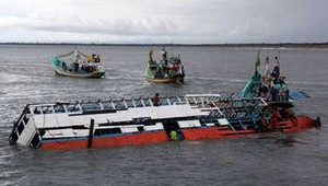 Liên tiếp tàu chìm, 3 người chết 6 người mất tích