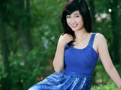 Hoa khôi Nhân văn và những gạch đầu dòng ngày Tết