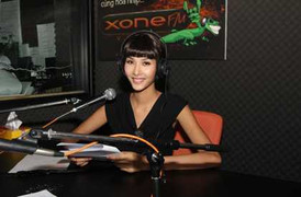 Hoàng Thùy: Hãy sống đừng bao giờ từ bỏ