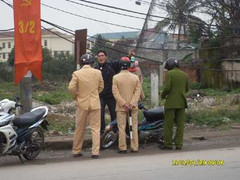 Khống chế 'ma men' đánh võng, lăng mạ CSGT