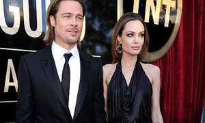 Angelina Jolie gầy nhẳng trên thảm đỏ