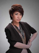 Xôn xao tin đồn Uyên Linh bị tát