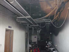 Hà Nội: Cháy chung cư 21 tầng, cư dân hoảng loạn