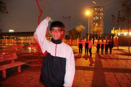 Đổi giờ học: trường công, tư méo mặt với phí phát sinh