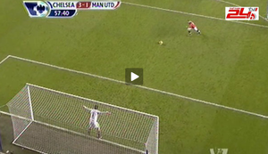 Rooney rút ngắn cách biệt trên chấm 11m