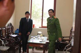 Lãnh đạo Tiên Lãng giải trình với cảnh sát điều tra