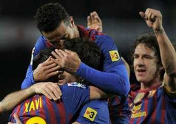 Barca 2-0 Valencia: Không Messi, đã có Cesc và Xavi