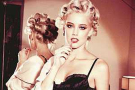 Amber Heard gây sốc với tuyên bố đồng tính