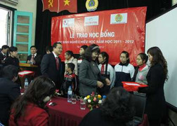 160 suất học bổng cho học sinh nghèo