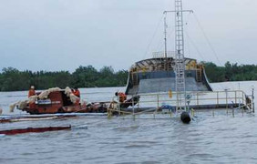 Đồng Nai: Tàu hơn 3.000 tấn lao vào 2 con tàu khác
