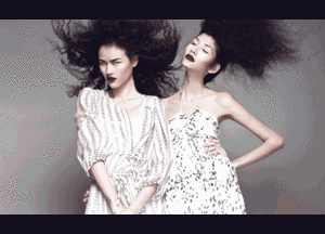 Hoàng Thùy diễn tại Tuần lễ thời trang New York