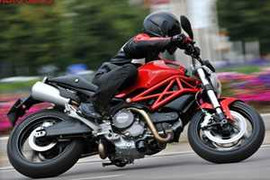 Hé lộ về “quái vật” giá rẻ Ducati tại Việt Nam