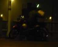 Lễ tình nhân: Nhiều đôi trắng đêm lang thang