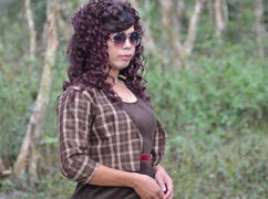 Thái Hòa lại hóa ‘bóng lộ’ trong 'Cưới ngay kẻo lỡ'