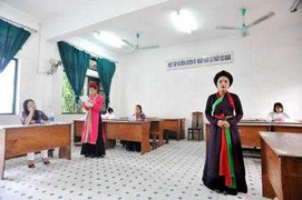 Phải thi văn, nghệ sĩ nhân dân cũng trượt đại học