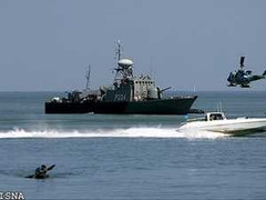 Tàu chiến Iran vượt kênh Suez vào Địa Trung Hải