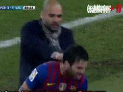 Barca đại thắng, Guardiola...bóp cổ Fabregas