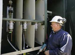 Hóa đơn tiền điện 2 tỷ đồng/tháng