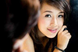 Miss HV Ngoại giao chia sẻ bí quyết chọn trường