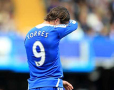 Torres bị đá văng khỏi ĐTQG: Khi CĐV cũng quay lưng