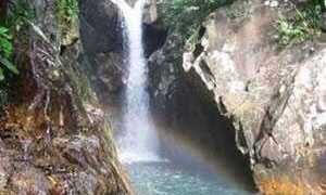 Tắm ở Suối Tiên, 4 sinh viên chết đuối