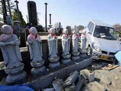 Ám ảnh oan hồn xuất hiện 1 năm sau thảm họa kép