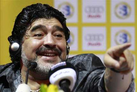 Tin nóng bên lề: Maradona xỉa xoi báo thân Real Madrid