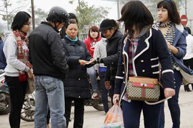 Sốt xình xịch Nhạc hội Việt-Hàn: 8 triệu/đôi vé chợ đen