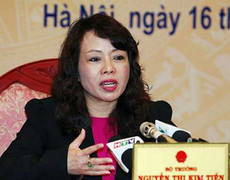 Bộ trưởng Bộ Y tế thẳng thắn trả lời câu hỏi của dân