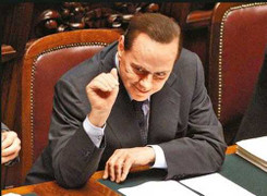 Tỷ phú Berlusconi: AC Milan hãi gì Messi!