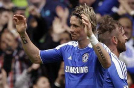 Torres lập cú đúp, Chelsea vào bán kết FA Cup
