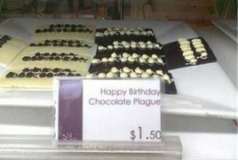 Canh mùi nước tiểu, xúc xích AIDS bán trong siêu thị?