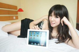 Mỹ nhân Hoa ngữ quá khêu gợi bên iPad 3
