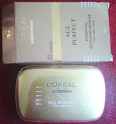 Kiều nữ mặt hoa phù nề vì 