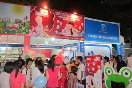 Bút chấm đọc VTC tham gia Ngày hội sách TP.HCM