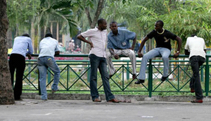 Cầu thủ Tây ở Việt Nam và bi kịch bán thân nuôi miệng