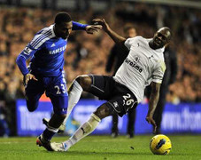 Ngày mai Chelsea-Tottenham: Vì vé Champions League