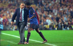 Báo thân Barca gợi chuyện quá khứ tấn công Pepe-Ronaldo