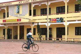 HS thừa nhận bị dụ dỗ dùng thuốc gây nghiện